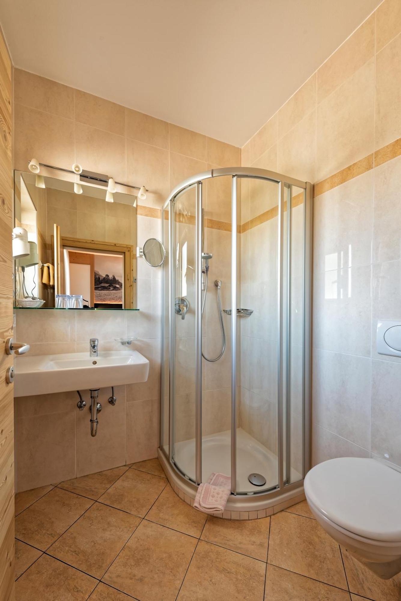 Hotel Schallerhof Тесимо Екстериор снимка